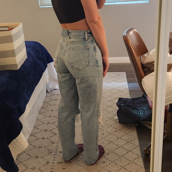 Abercrombie Curve Love 90s Ultra High Rise Straight Jeans Size 26 Regular - Picture 4 of 5